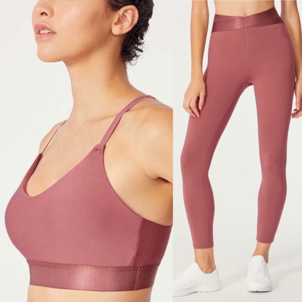 NEW Ellie 2pc Crushed Berry active set